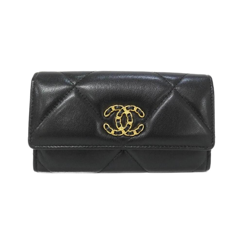 CHANEL Authentic Black Wallet